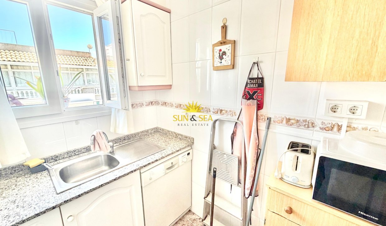 Resale - Penthouse - Torrevieja - torrevieja
