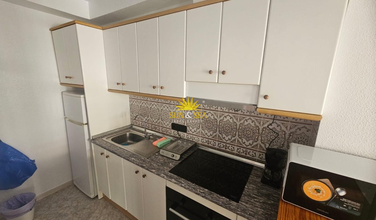 Resale - Ground Floor - Orihuela Costa