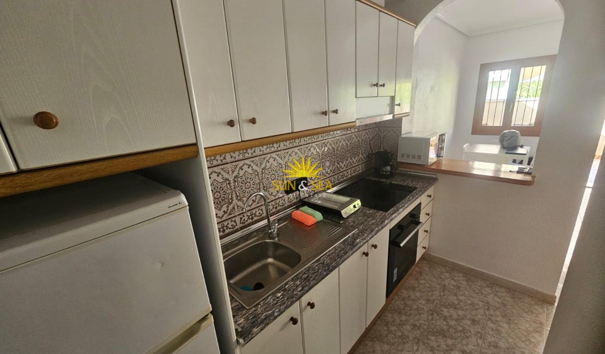 Resale - Ground Floor - Orihuela Costa