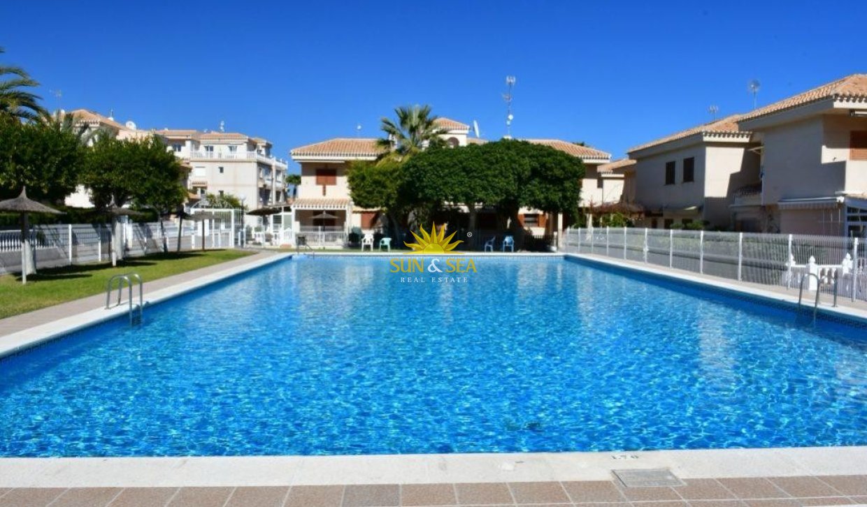 Resale - Ground Floor - Orihuela Costa
