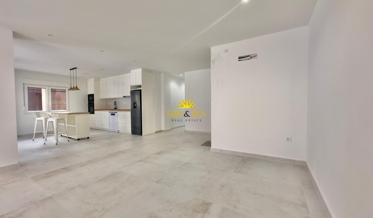 Revente - Appartement - Torrevieja - Acequion