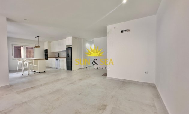 Reventa - Apartamento - Torrevieja - Acequion