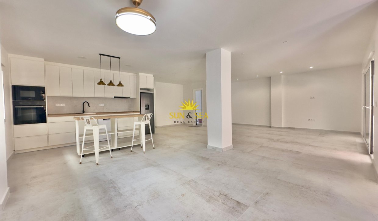 Revente - Appartement - Torrevieja - Acequion