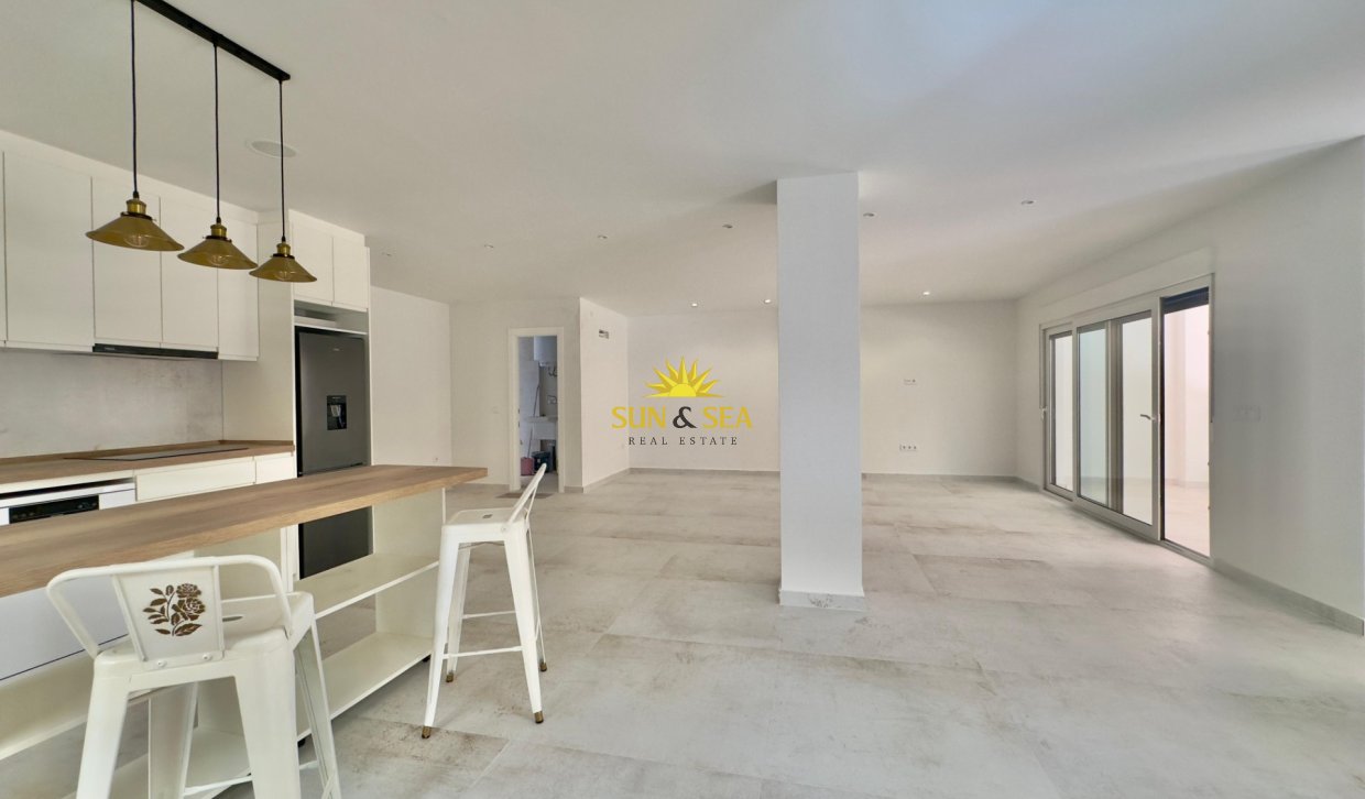 Revente - Appartement - Torrevieja - Acequion