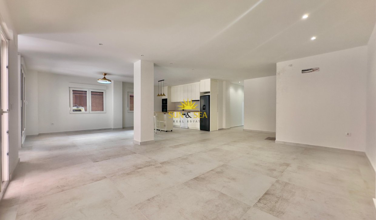 Revente - Appartement - Torrevieja - Acequion