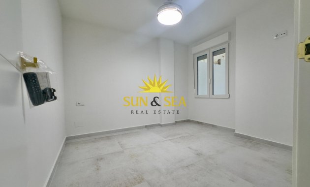 Reventa - Apartamento - Torrevieja - Acequion