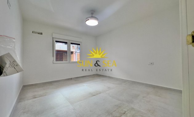 Reventa - Apartamento - Torrevieja - Acequion
