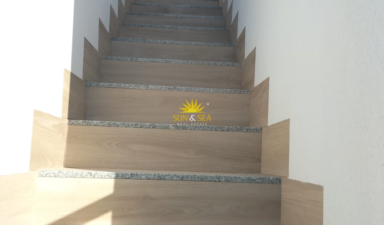 Obra nueva - high-bungalow - Orihuela Costa