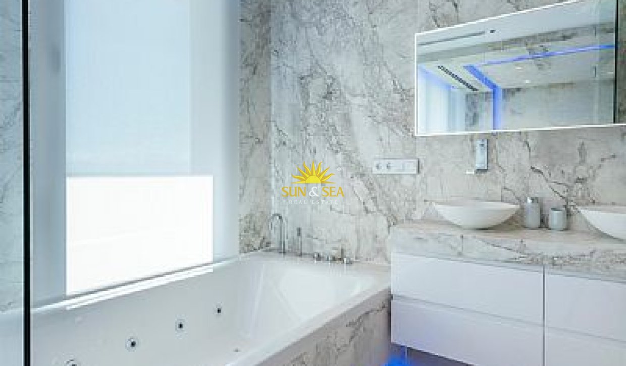Nouvelle construction - Villa - Calpe