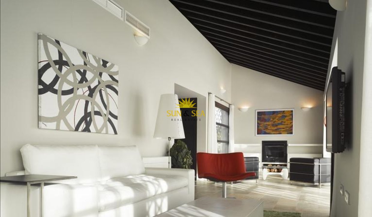 Nouvelle construction - detached - Peraleja Golf