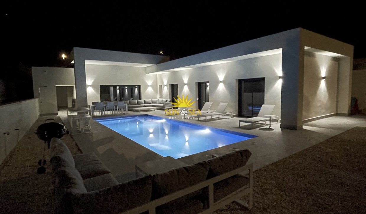 Nouvelle construction - detached - La Romana