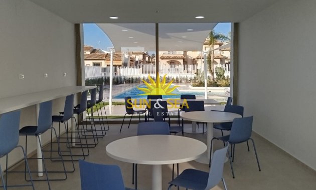 Nouvelle construction - ground-floor - Cabo Roig