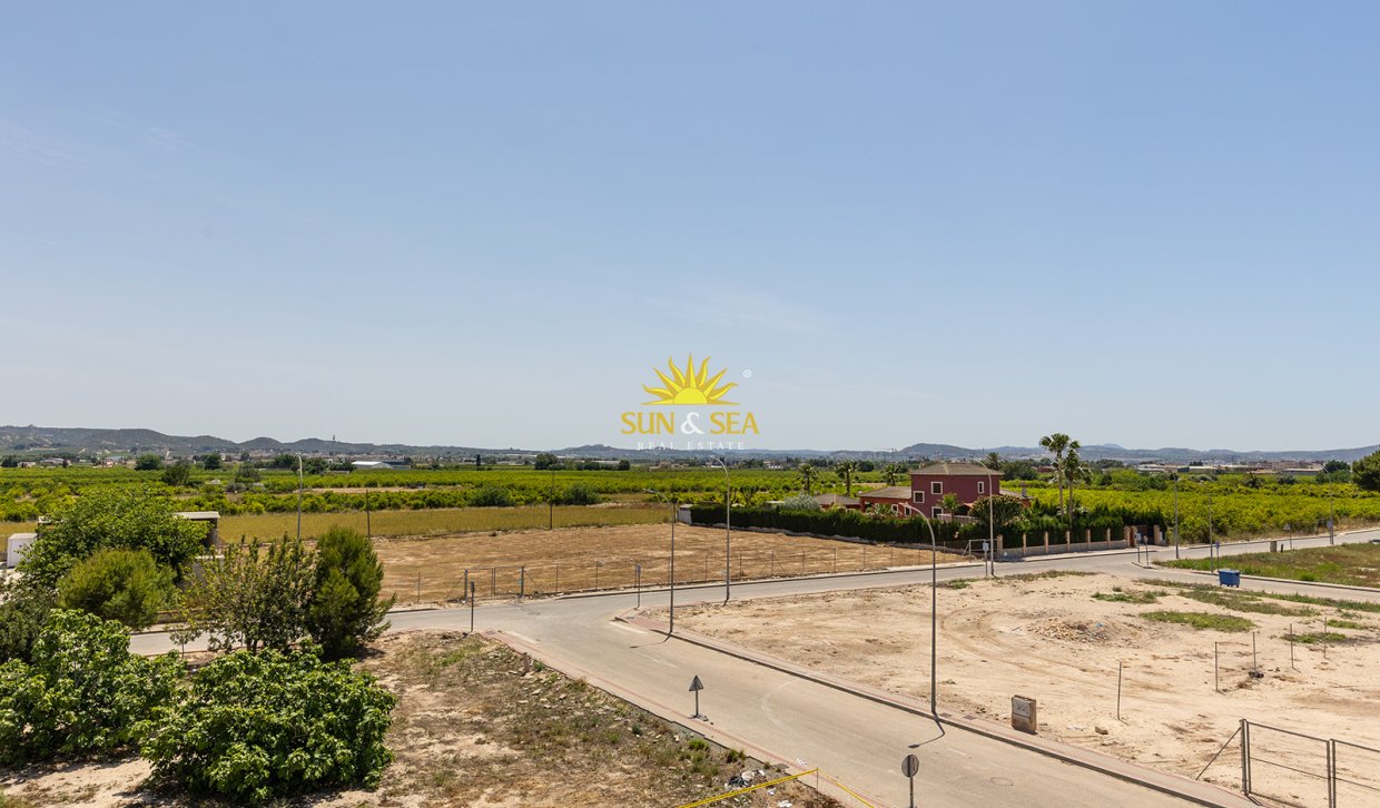 Nouvelle construction - semi-detached - Rafal