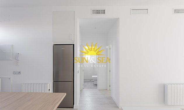 Neue Gebäude - Wohnung - Vera