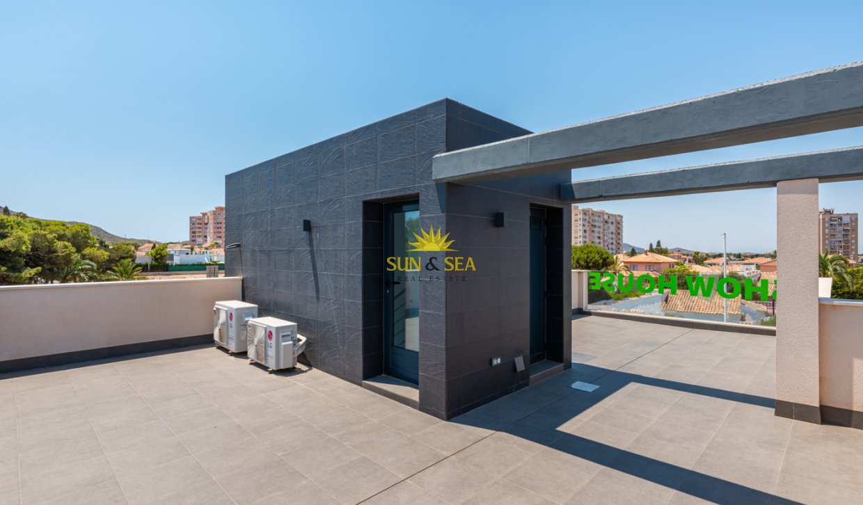 New Build - detached -  - Playa Paraiso