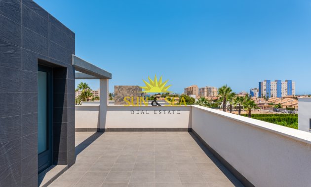 New Build - detached -  - Playa Paraiso