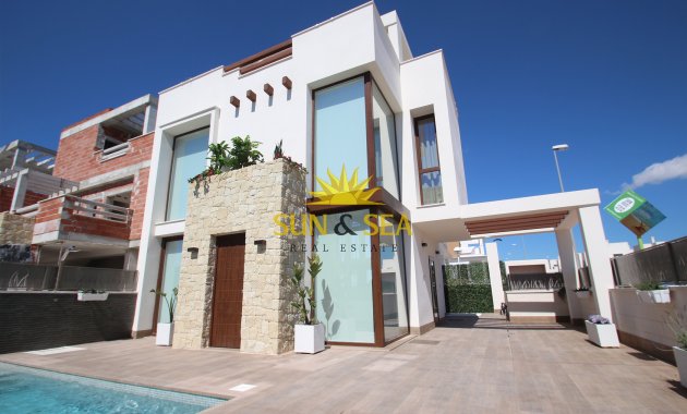 New Build - detached -  - Playa Paraiso