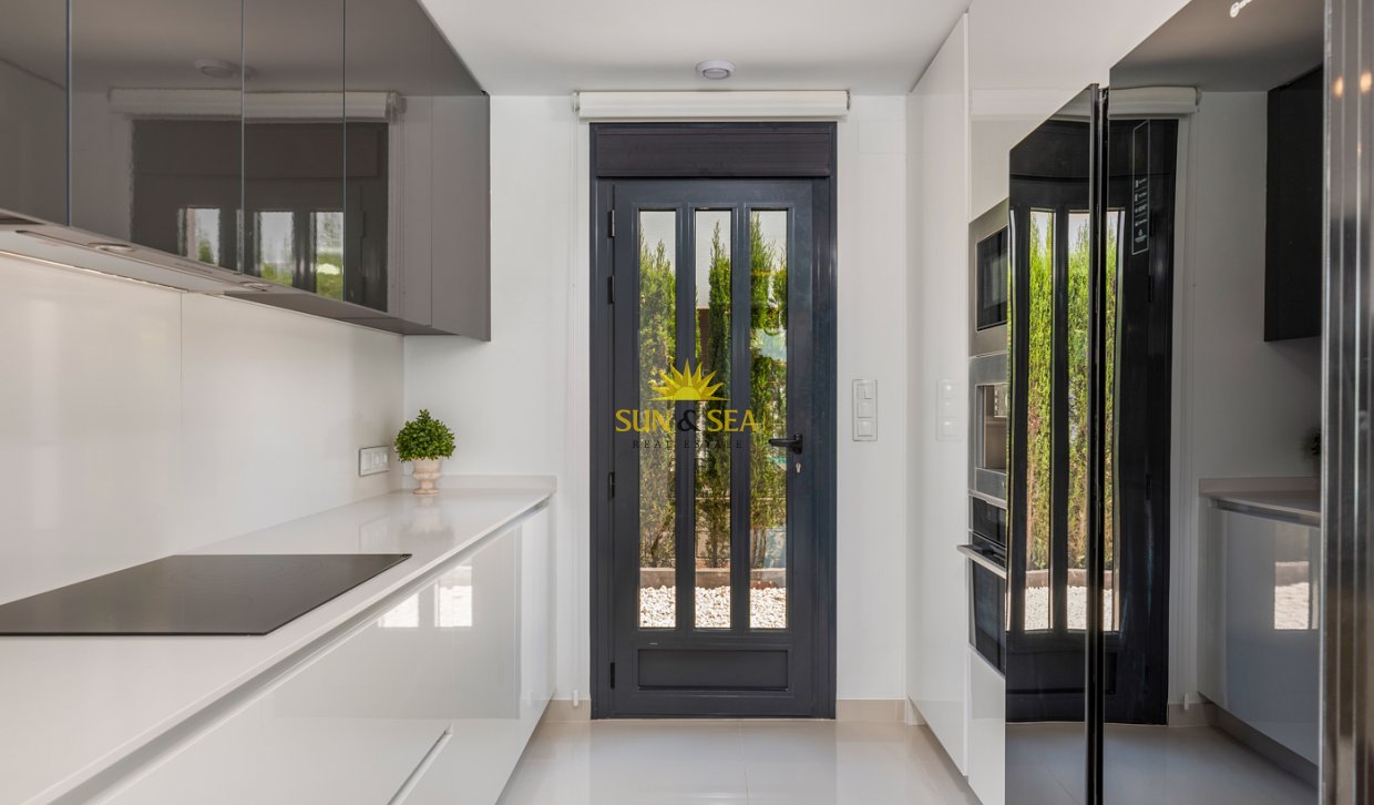 New Build - detached -  - Playa Paraiso