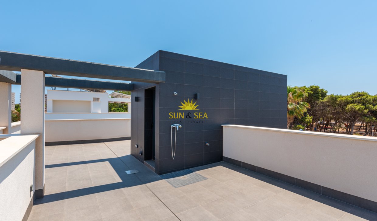 Nouvelle construction - detached - Playa Paraiso