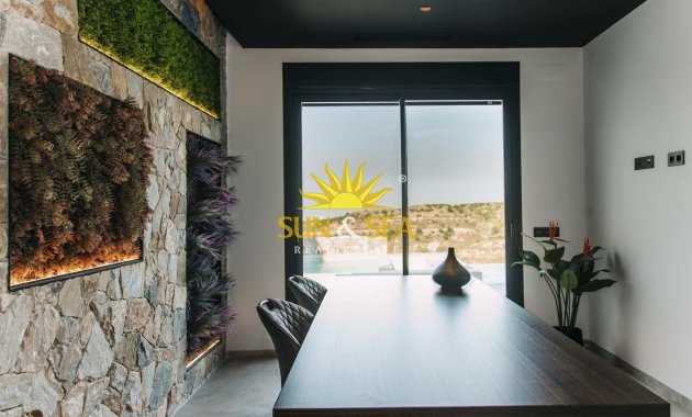 Obra nueva - Chalet - Rojales