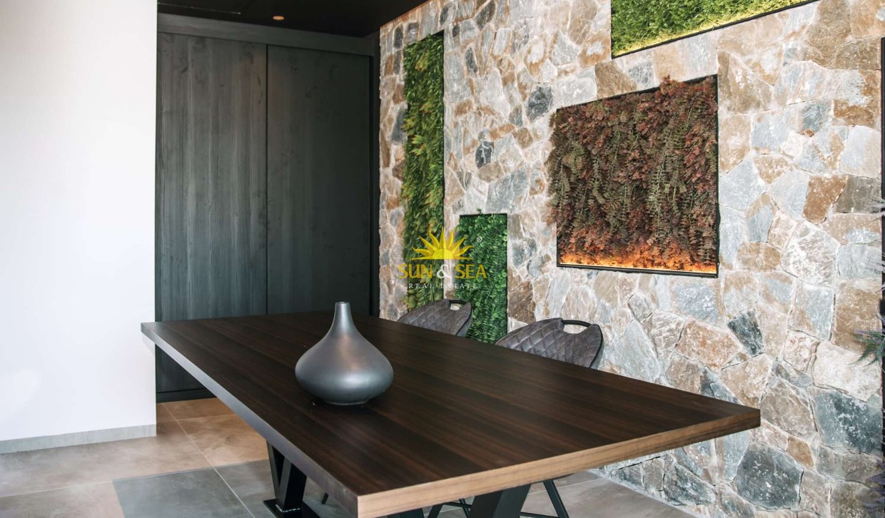 Obra nueva - Chalet - Rojales