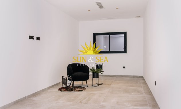 Obra nueva - Chalet - Rojales