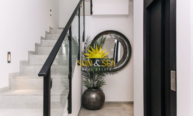 Obra nueva - Chalet - Rojales