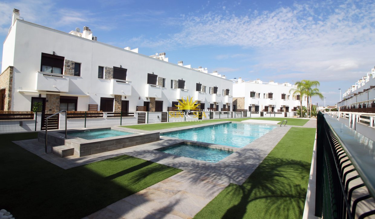 Nouvelle construction - terraced - Pilar de la Horadada