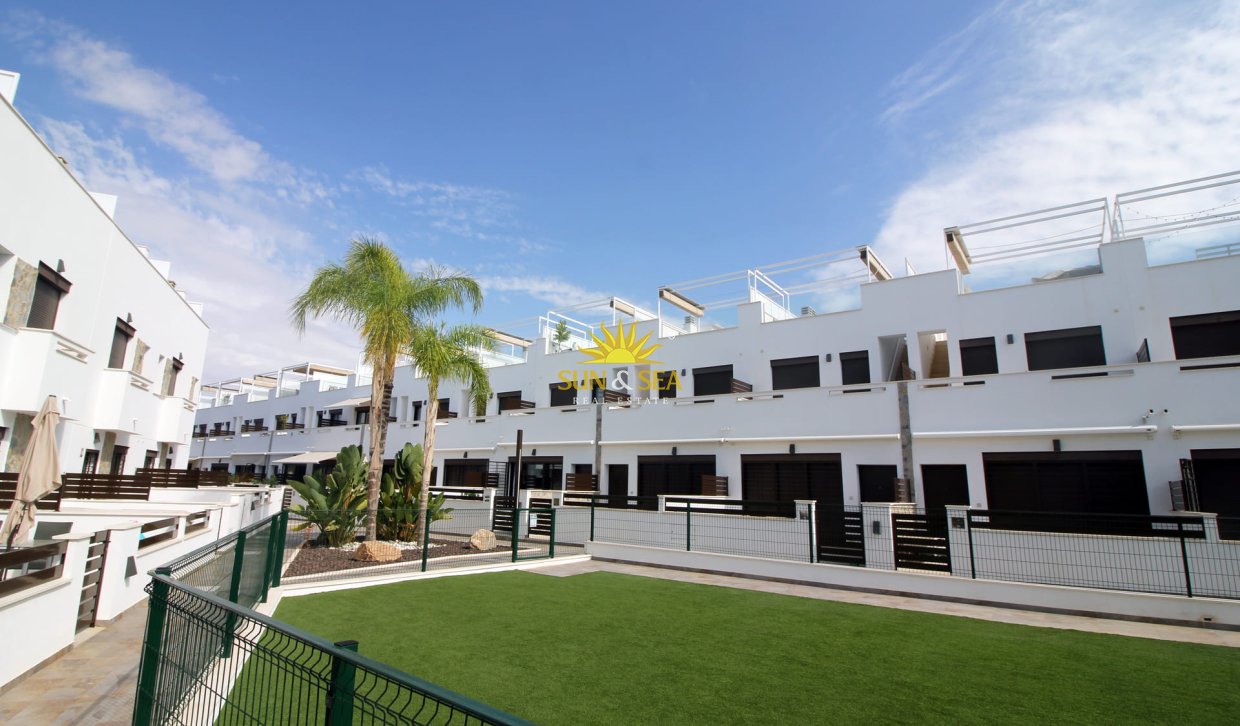 Nouvelle construction - terraced - Pilar de la Horadada