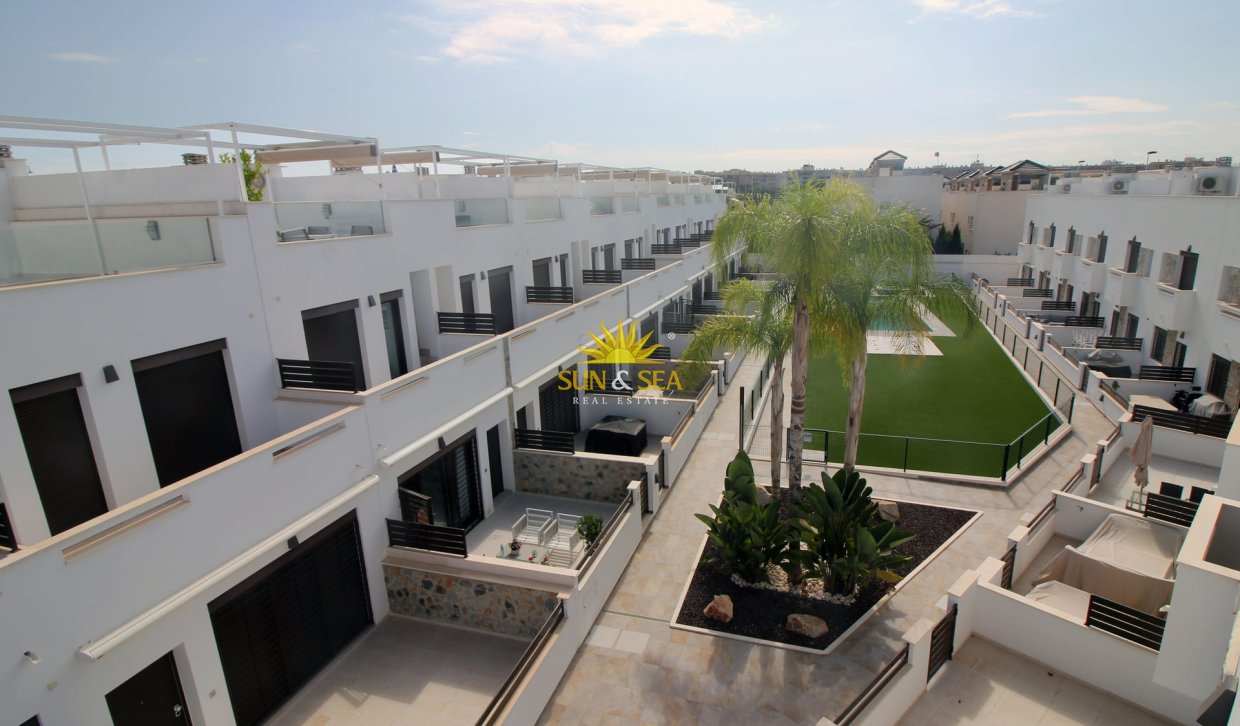 Nouvelle construction - terraced - Pilar de la Horadada