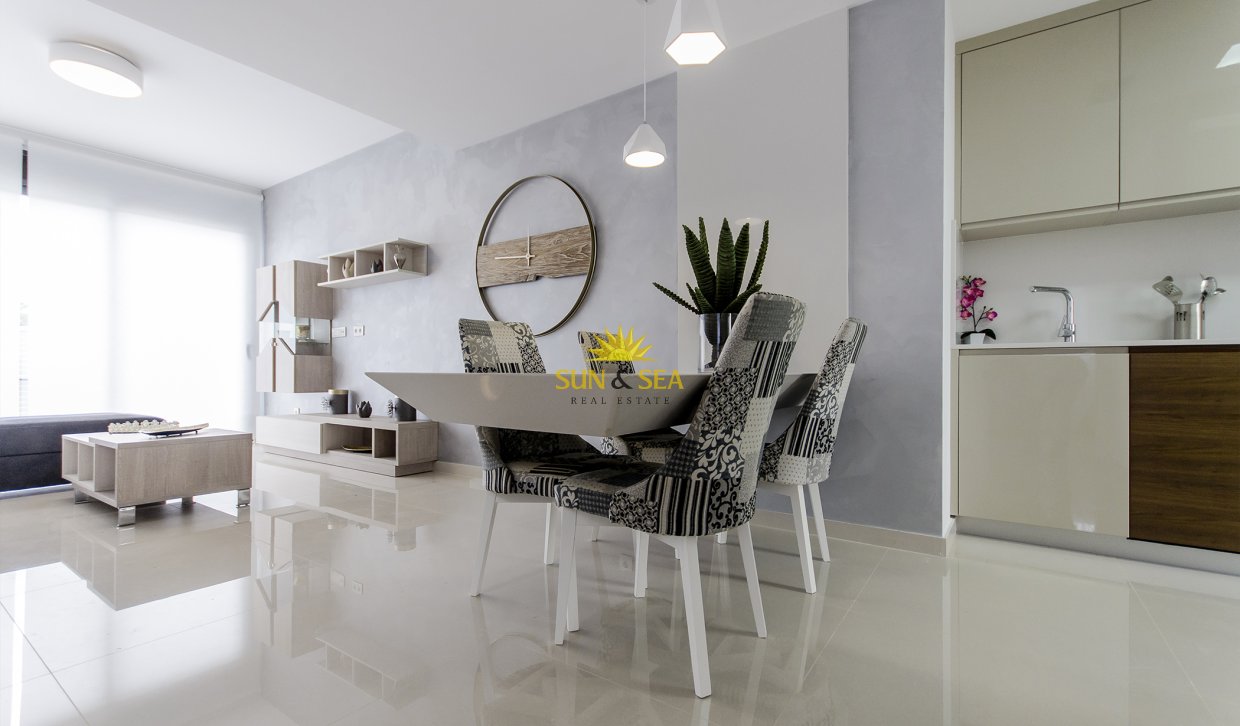 Obra nueva - Chalet -  - San Miguel de Salinas