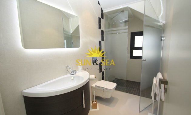 Obra nueva - Chalet -  - San Miguel de Salinas
