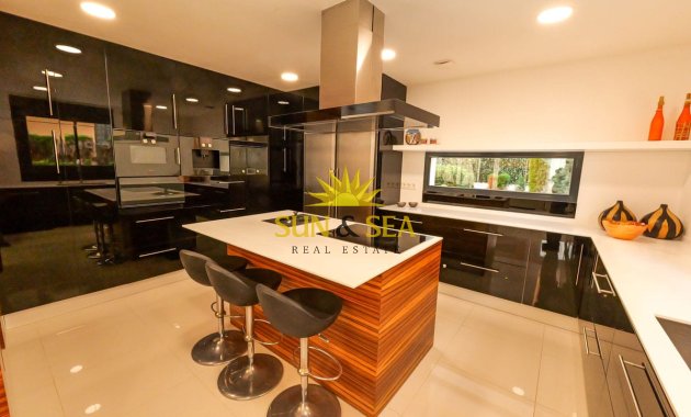 Obra nueva - Chalet -  - Torrevieja