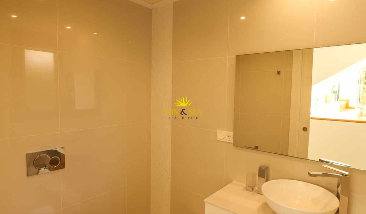 Obra nueva - Chalet -  - Torrevieja