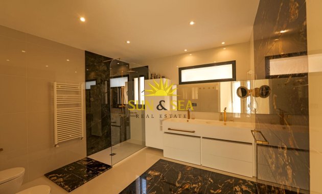 Obra nueva - Chalet -  - Torrevieja