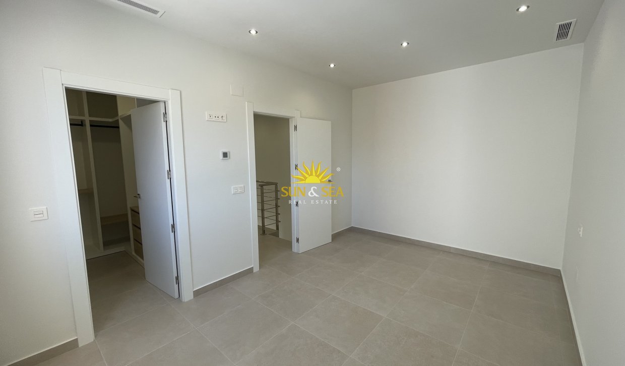 Nouvelle construction - detached - Heredades