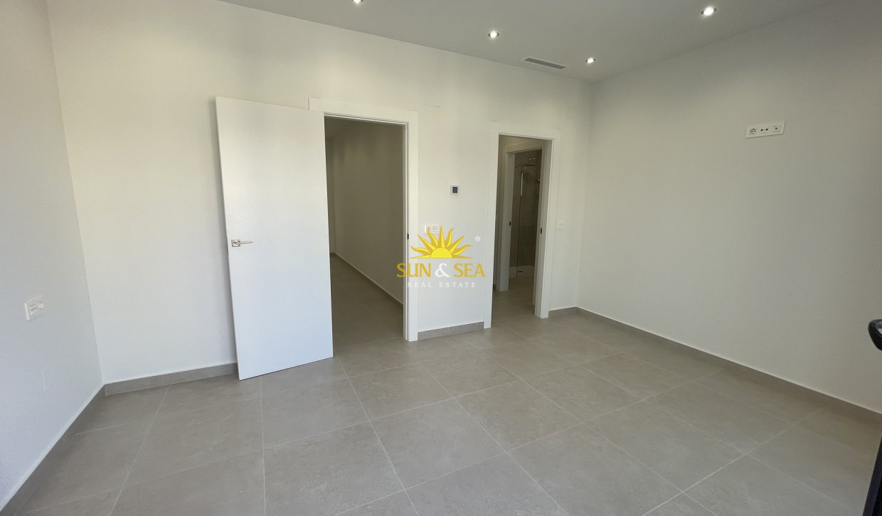 Nouvelle construction - detached - Heredades