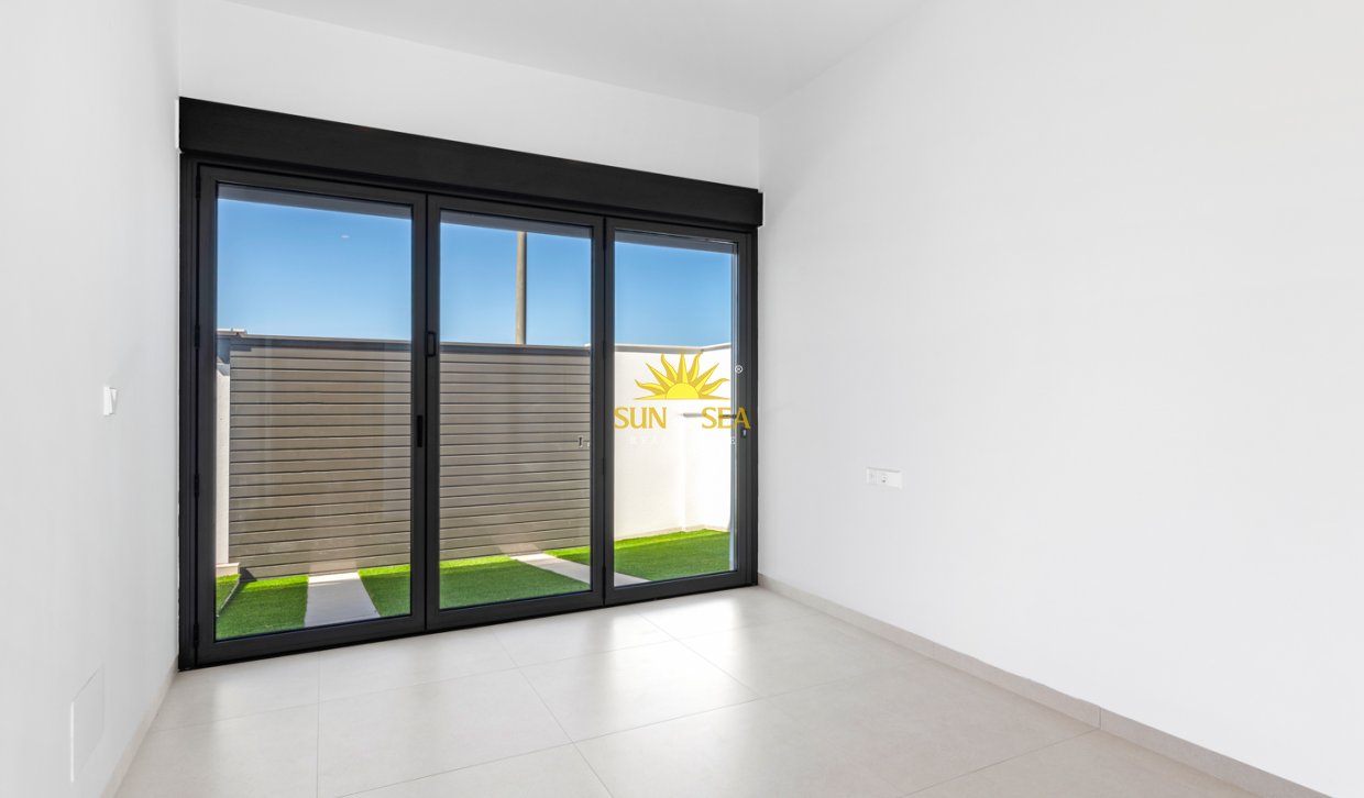Neue Gebäude - detached - 