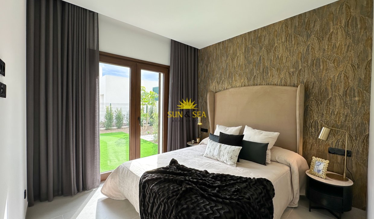 Nouvelle construction - detached - La Finca Golf