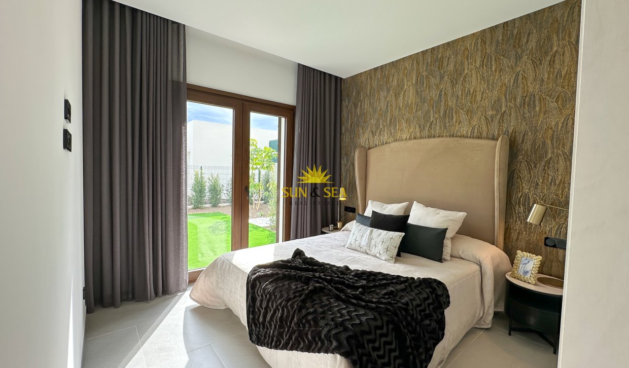 Nouvelle construction - detached - La Finca Golf