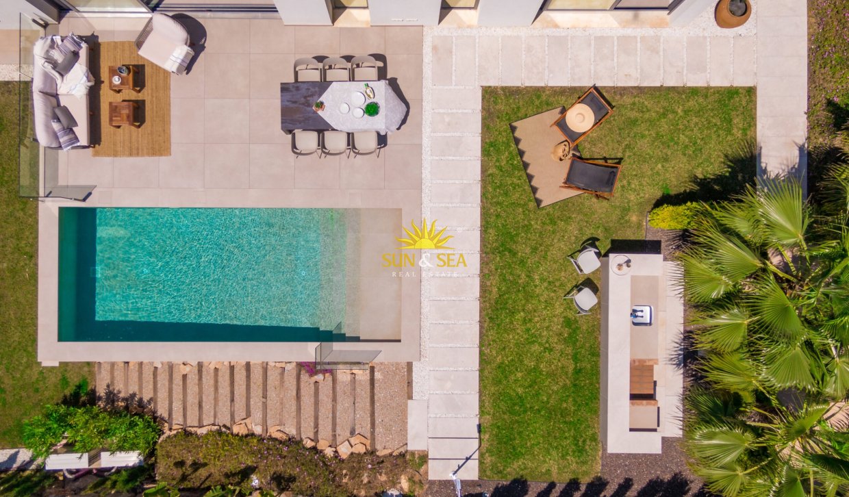 Obra nueva - Chalet - Las Colinas Golf