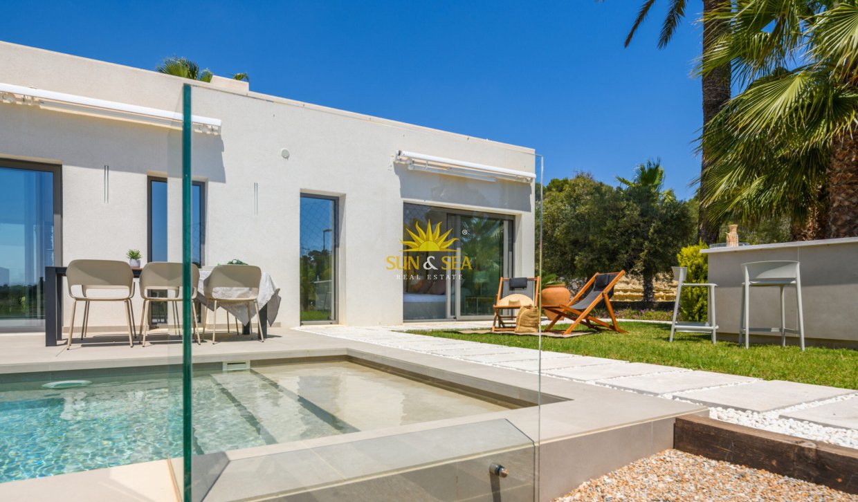 Obra nueva - Chalet - Las Colinas Golf