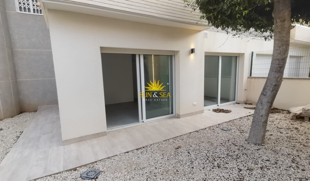 Nouvelle construction - ground-floor - Torrevieja - torrevieja