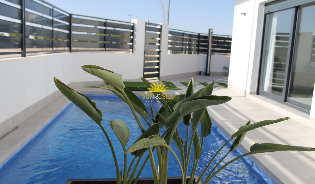 Neue Gebäude - detached - Roldan - Roldán