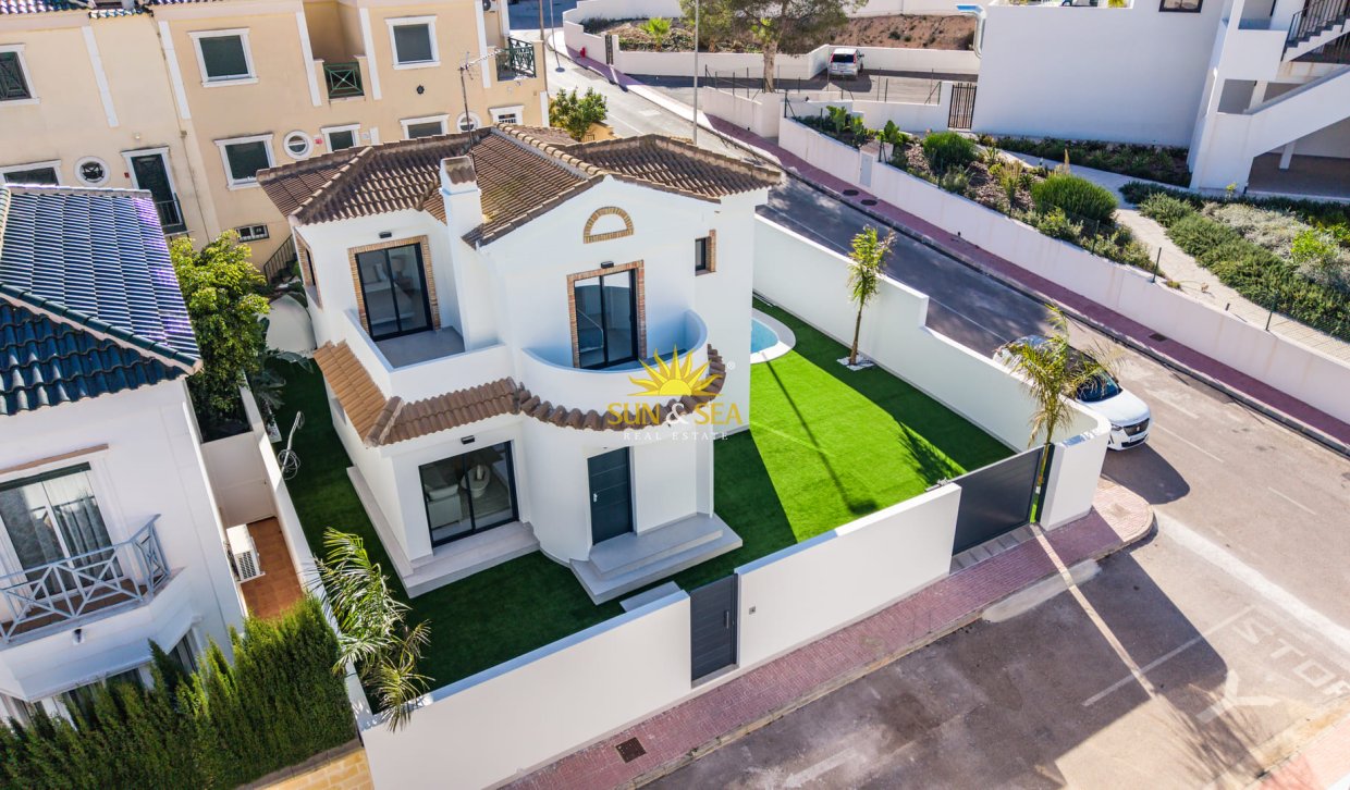 Obra nueva - Chalet - Orihuela Costa