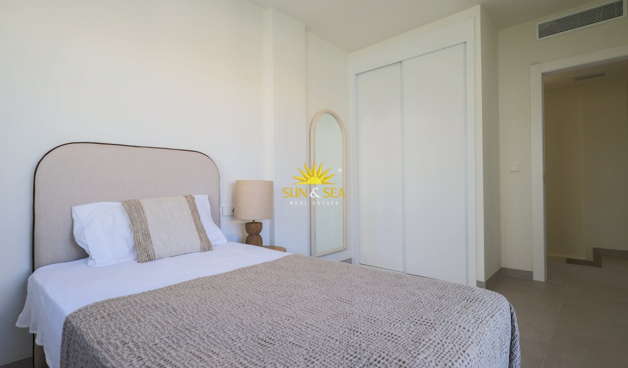 Obra nueva - Chalet - Orihuela Costa