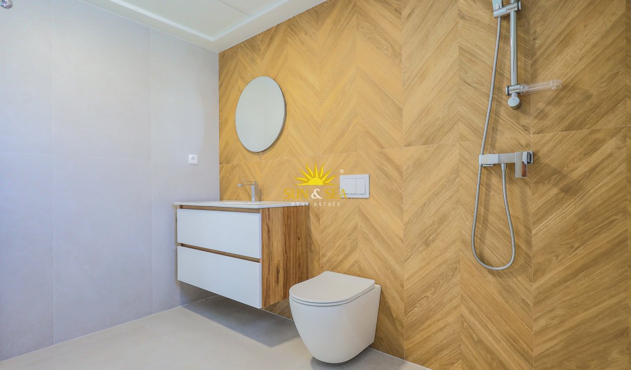 Obra nueva - Chalet - Orihuela Costa