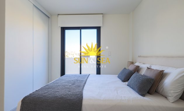 Obra nueva - Chalet - Orihuela Costa