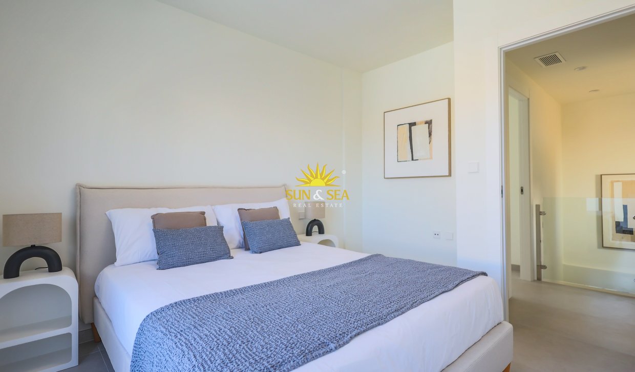 Obra nueva - Chalet - Orihuela Costa