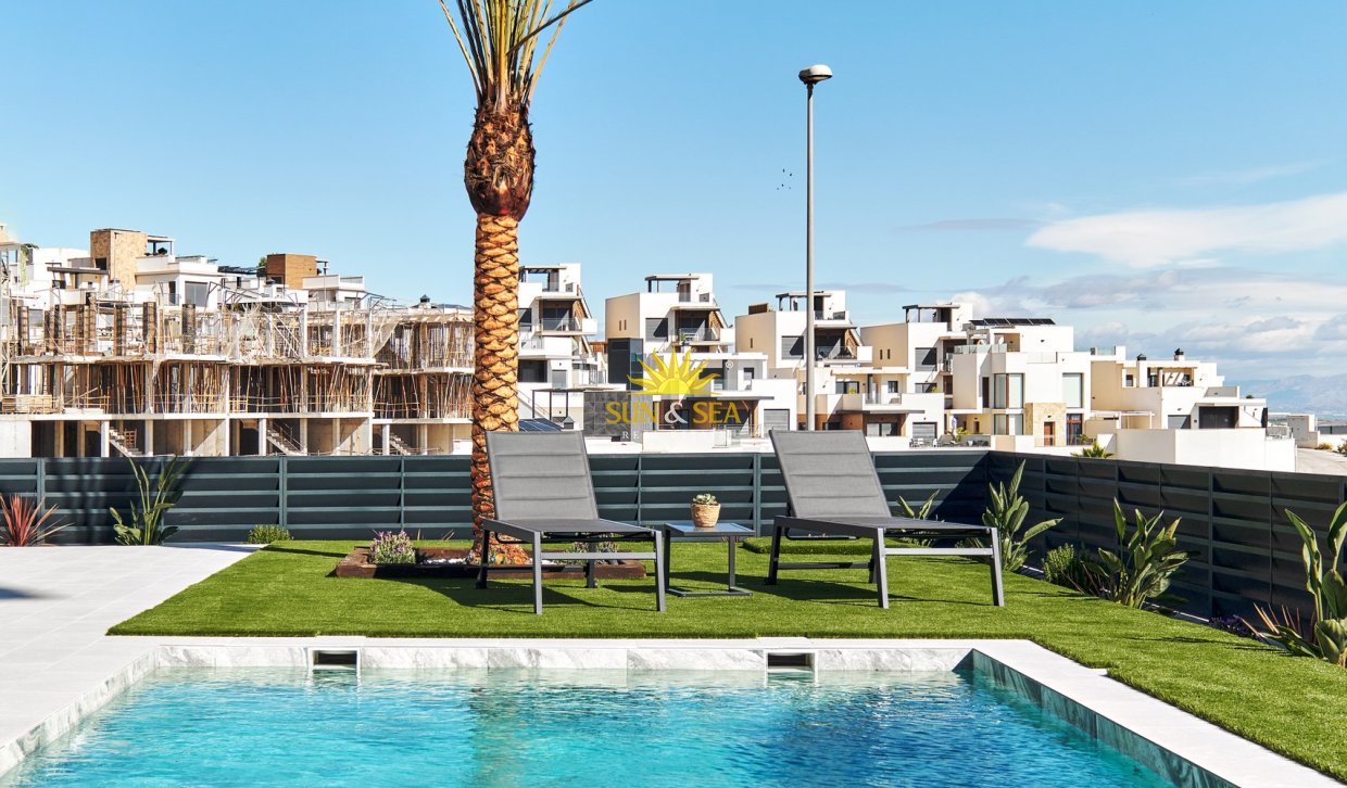 Obra nueva - Chalet - San Miguel de Salinas